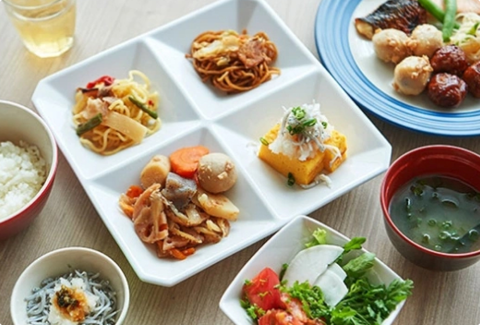朝食