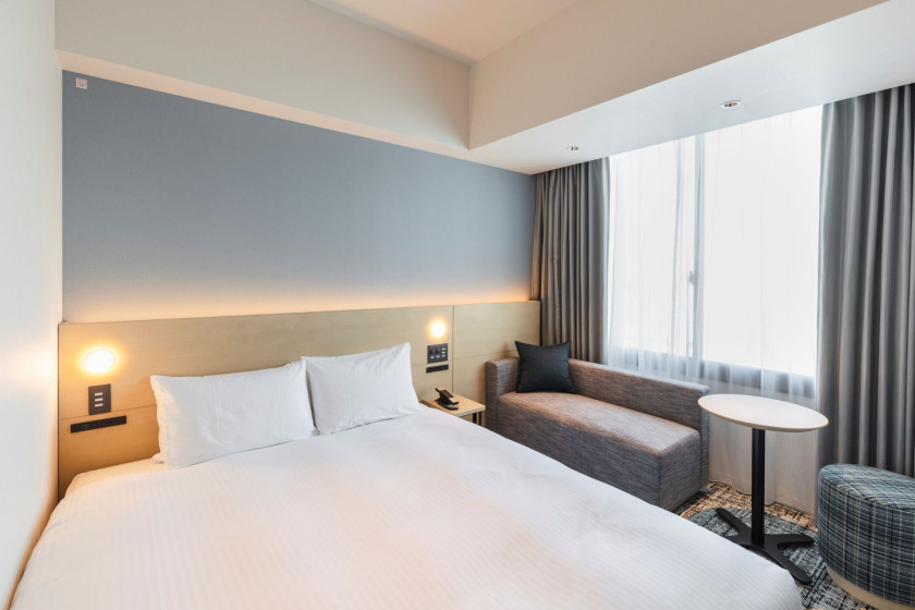 ビジネスホテル客室