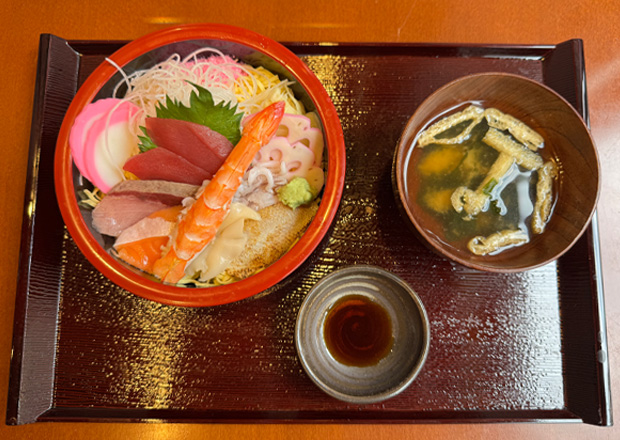 D.おまかせ海鮮丼