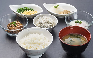 Rice, Miso-soup, Whitebait, Natto
