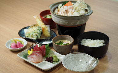 Kaiseki (traditional Japanese multiple course meal) Daimyo