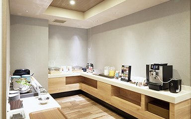 An image of the buffet counter