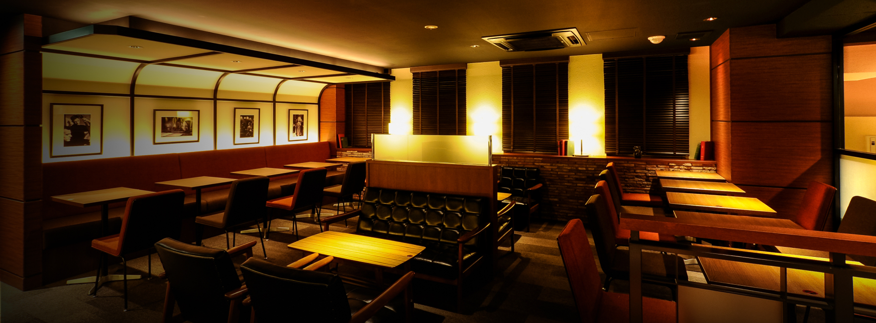 朝食は1階の「上島珈琲店」で、6種類のメニューからご自由にお選びいただけます