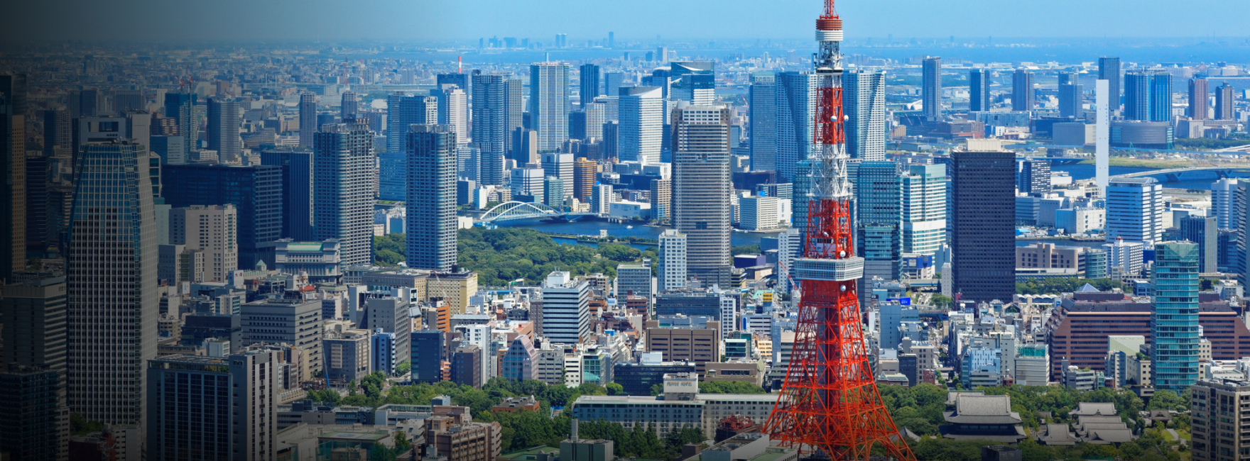 大門駅から徒歩2分、地下鉄へのアクセス抜群