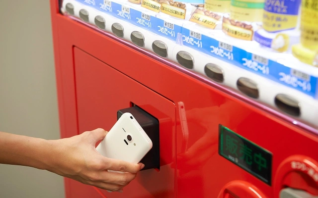 自動販売機（8階）