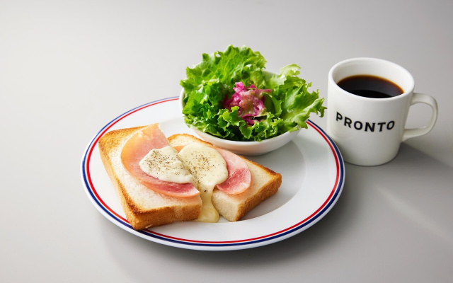 ハムチーズトースト+サラダ+ドリンク