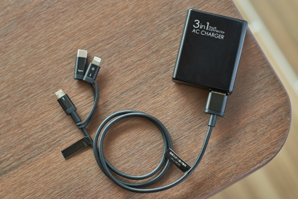 画像:携帯充電器