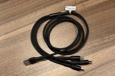 USB電源・携帯用充電ケーブル