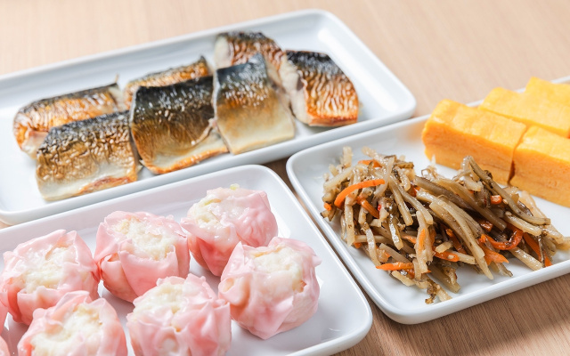 朝食