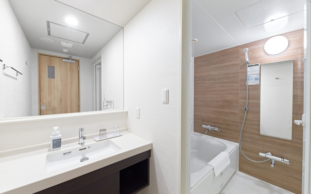 バスルーム（デラックスツインルーム）