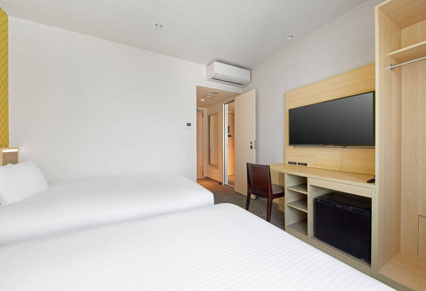 Connected Twin Rooms