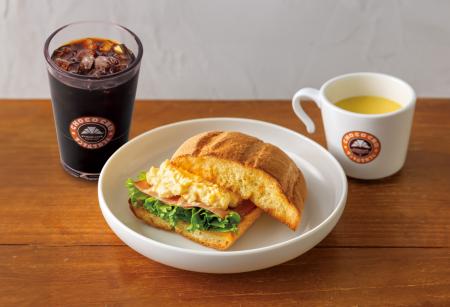 ベーコンエッグホットサンド