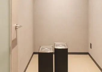 喫煙ブース