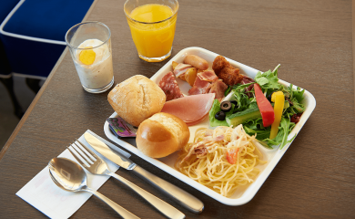 BREAKFAST