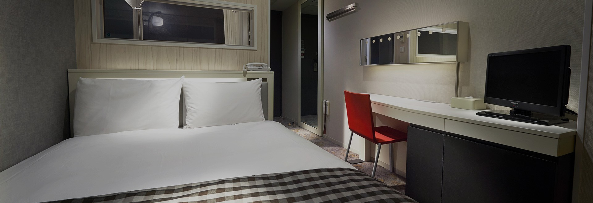 All rooms feature a high-quality Simmons bed,guaranteed to give you the best sleep possible