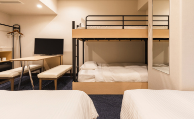 Family Room(bunk beds)