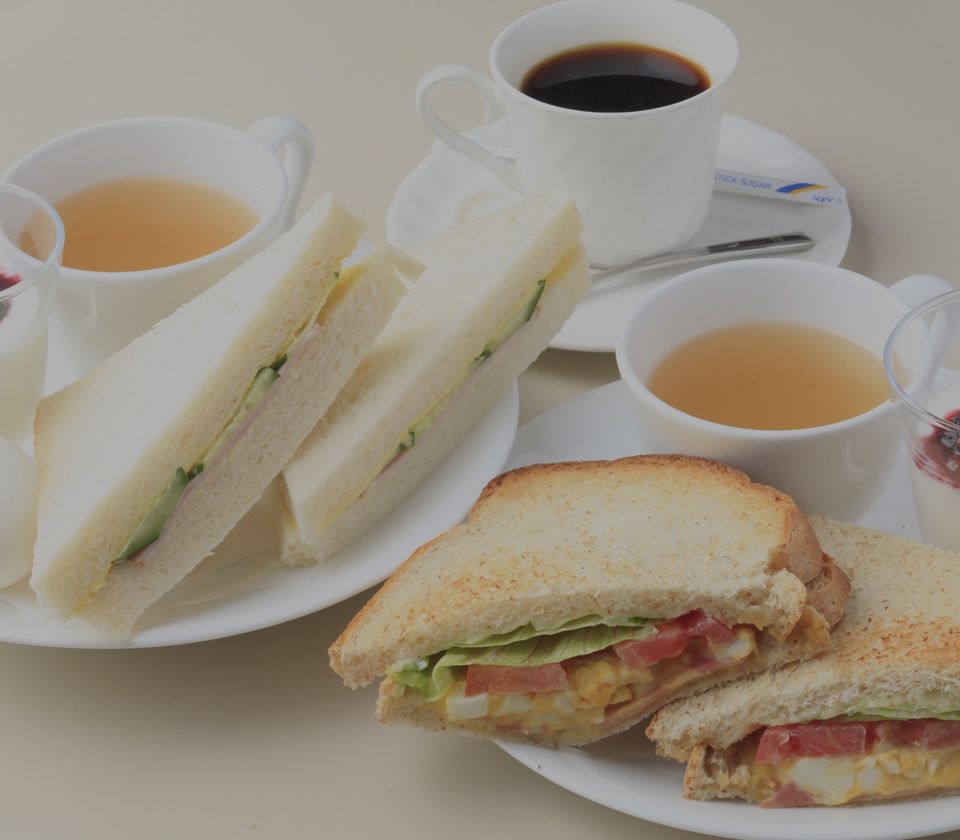 You can have a light meal of sandwich and a drink for breakfast