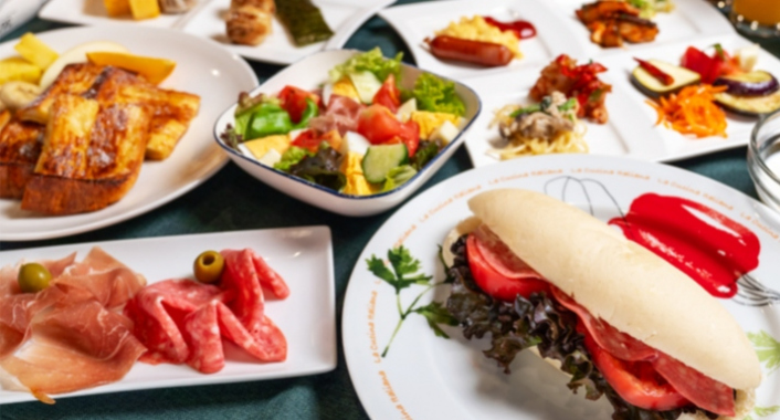 BREAKFAST ＆ RESTAURANT
