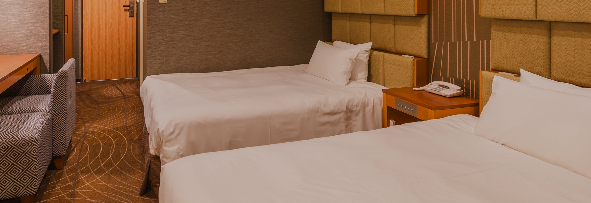 All rooms feature a high-quality Simmons bed, guaranteed to give you the best sleep possible