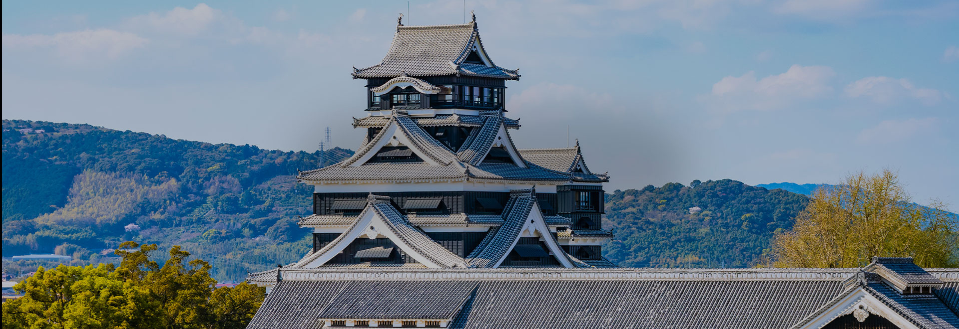 4-minute walk from Karashimacho Station on the Kumamoto City Tram, perfect for sightseeing in Kumamoto City