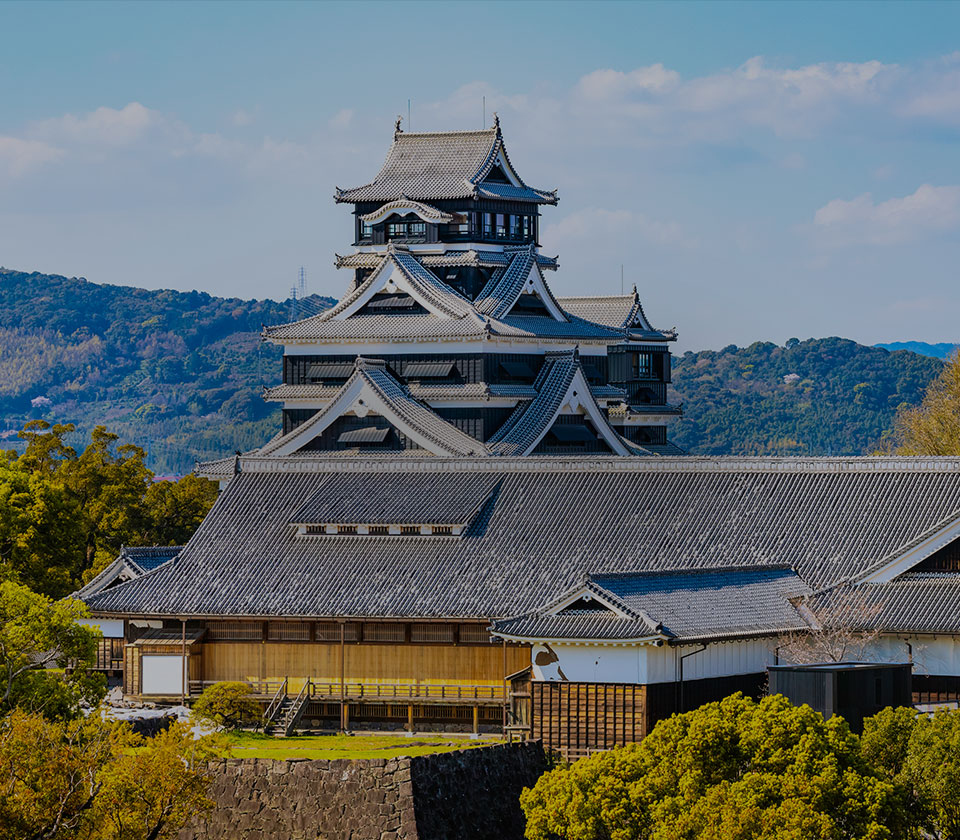 4-minute walk from Karashimacho Station on the Kumamoto City Tram, perfect for sightseeing in Kumamoto City