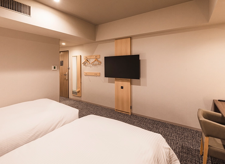 ユニバーサルツイン