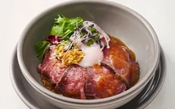 特製ローストビーフ丼