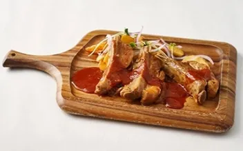 特製ポークスペアリブ BBQトマトソース