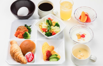 盛り付け例（洋食）