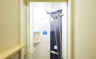 Shared shower rooms (Image is for illustration purposes.)
