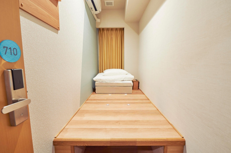 Women-Only Floor