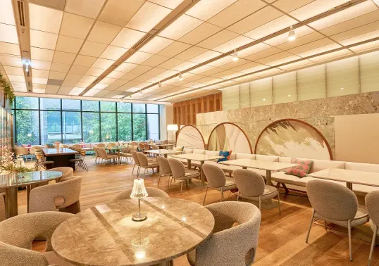 レストラン「Melomelo」