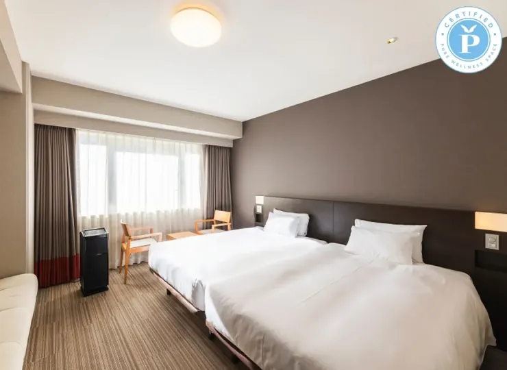<em class="cat">Pure Wellness Room</em>デラックスツイン（トリプル）