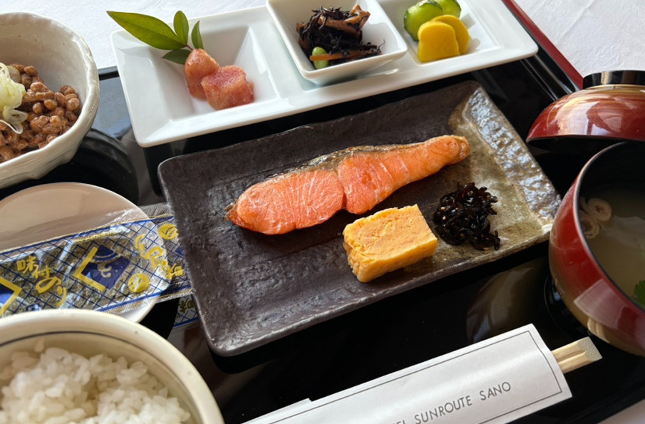 レストラン「アルカディア」