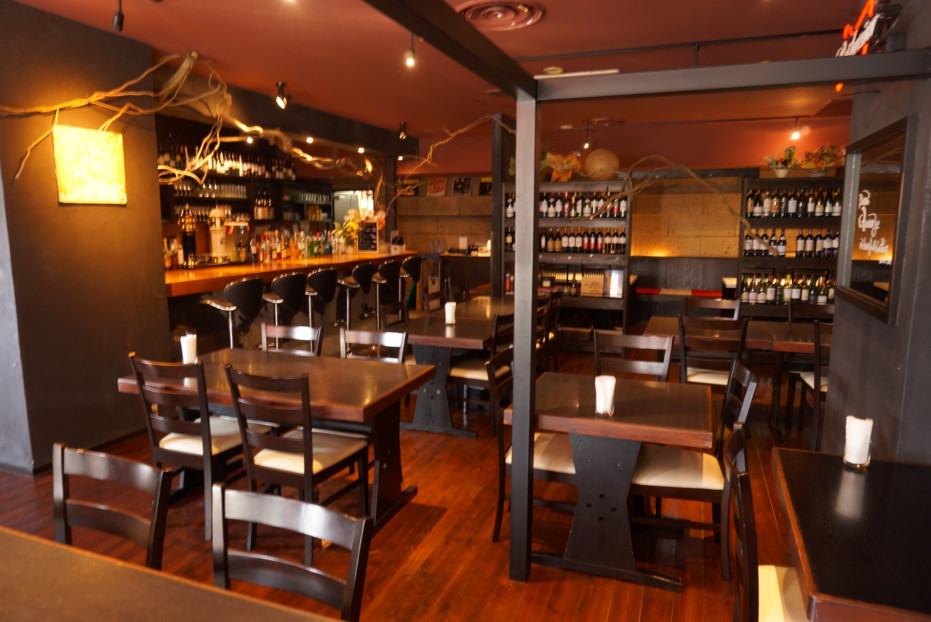 Bistro Quatorze（ビストロキャトルズ）