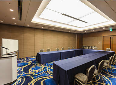 1/3: U-shaped setup (15 seats)