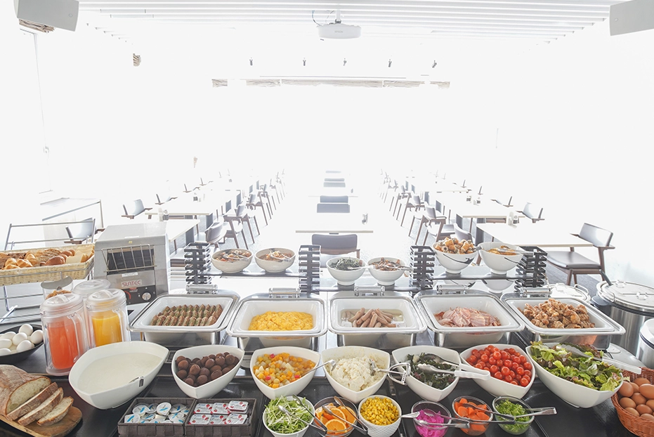 朝食会場「Banquet est joy」